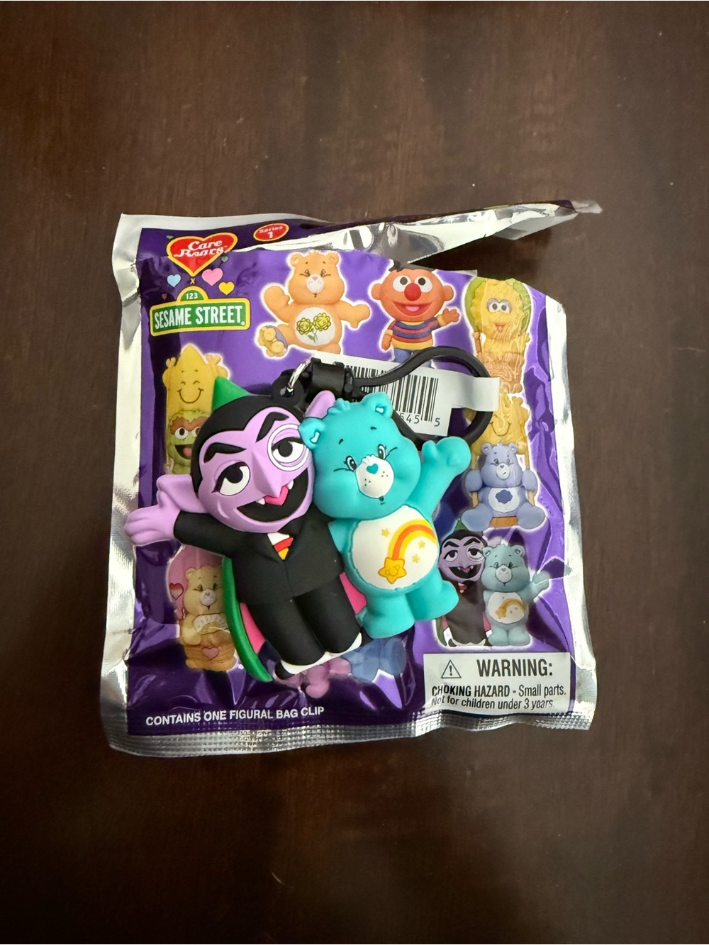 Series 1 Care Bears x Sesame Street 3D Figural Bag Clip Wish Bear & The Count